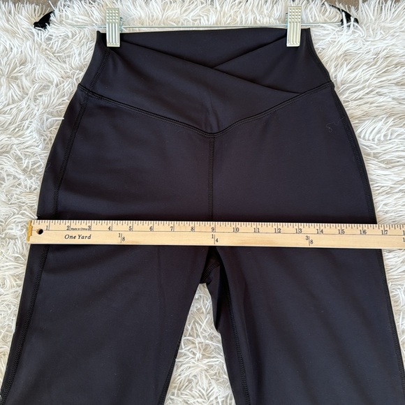 Halara. Flare leg pants. NWOT. Size small. - Picture 11 of 15